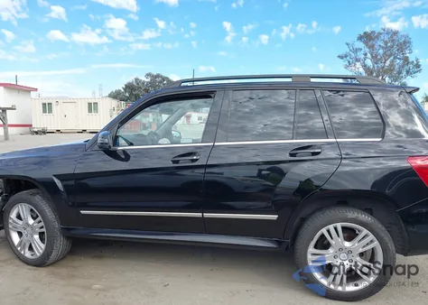 2015 Mercedes-Benz Glk 350 z USA, uszkodzony, nr VIN WDCGG5HB2FG430104